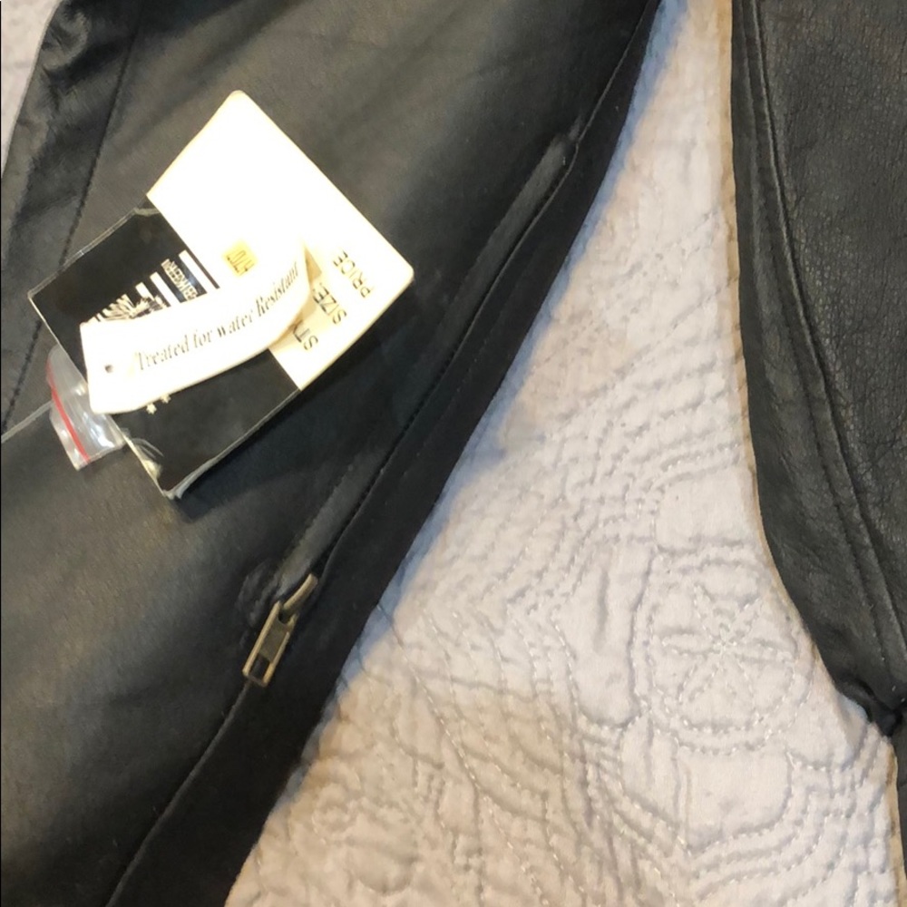 Leather biker jacket - Picture 7 of 8